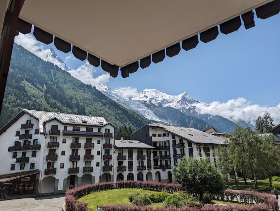 Central Spacious Flat With Private Parking Chamonix Mont Blanc Exterior foto