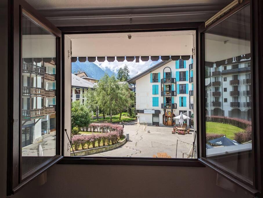 Central Spacious Flat With Private Parking Chamonix Mont Blanc Exterior foto